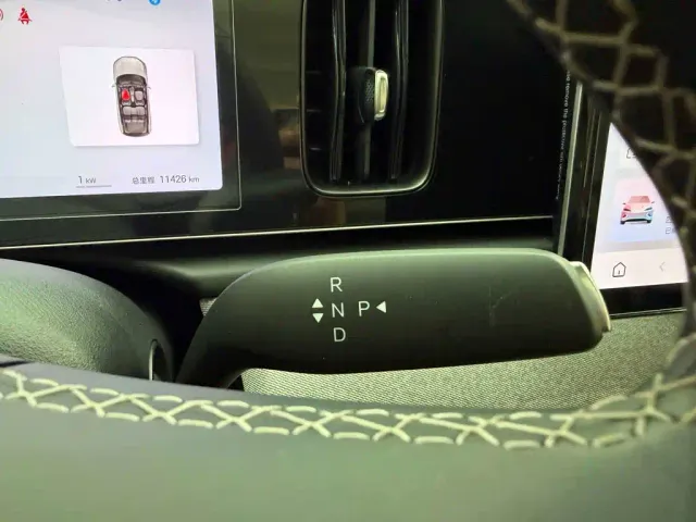 BYD Sealion 05 EV — Фото автомобиля 16