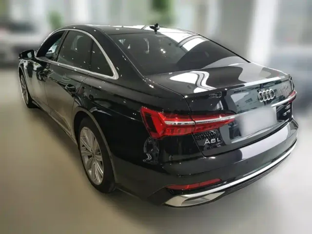 Audi A6L — Фото автомобиля 6