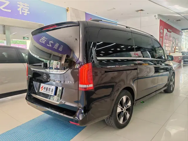Mercedes-Benz V-Class — Фото автомобиля 10