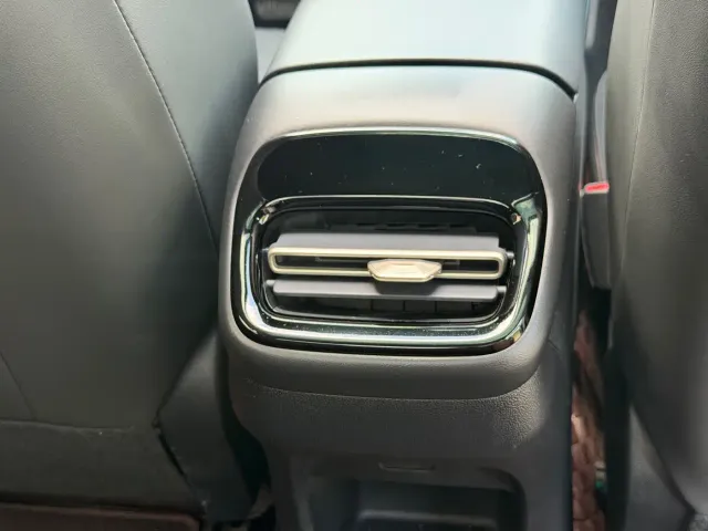 Changan Eado — Фото автомобиля 14