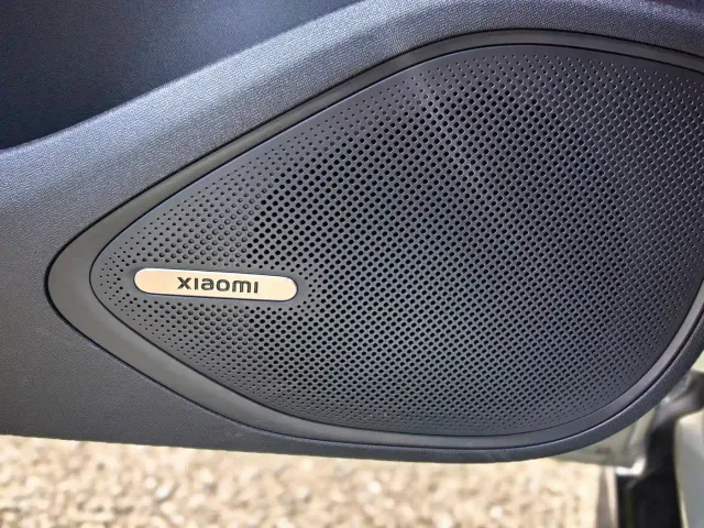 Xiaomi SU7 — Фото автомобиля 17