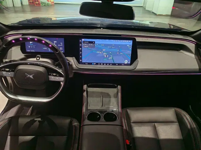 Xpeng P7 — Фото автомобиля 5