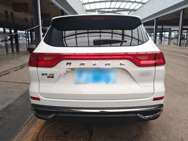 Haval M6 — Фото автомобиля 5