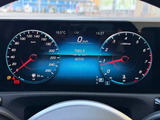 Mercedes-Benz A-Class — Фото автомобиля 11