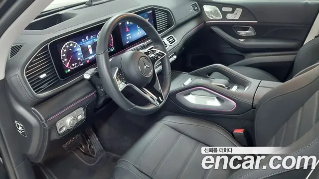 Mercedes-Benz GLE-Class — Фото автомобиля 14