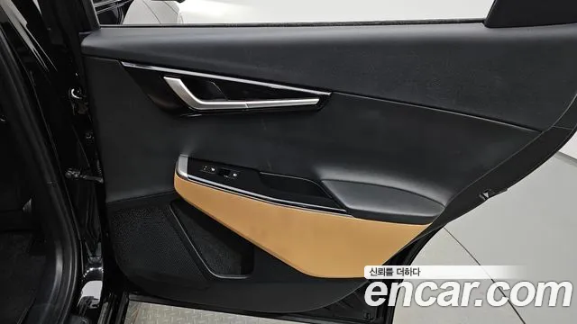 Kia EV6 — Фото автомобиля 25