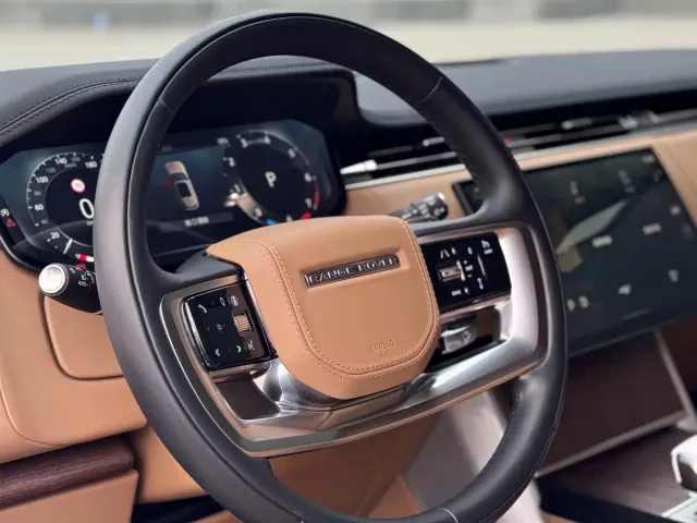 Land Rover Range Rover — Фото автомобиля 8