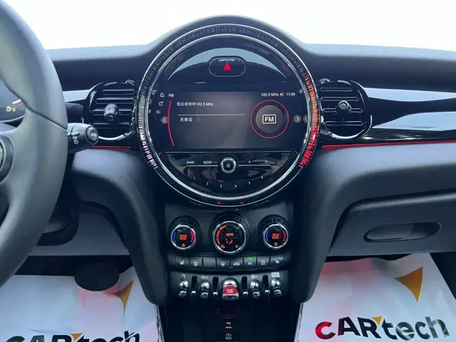 MINI Hatch — Фото автомобиля 13