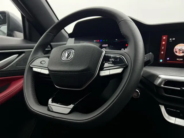 Changan CS35 Plus — Фото автомобиля 19
