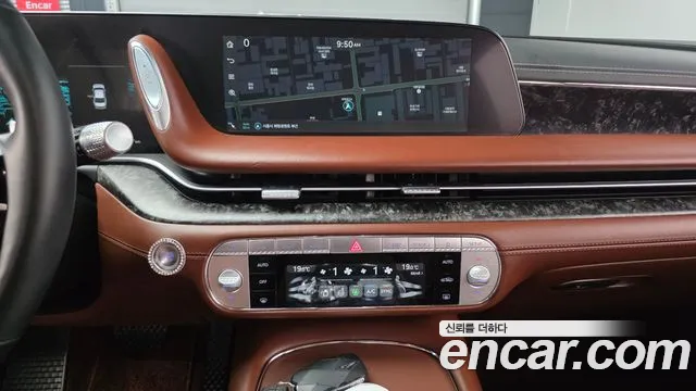 Genesis G90 Бензин 3.5 турбо AWD — Фото автомобиля 18