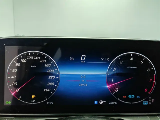 Mercedes-Benz C-Class — Фото автомобиля 8