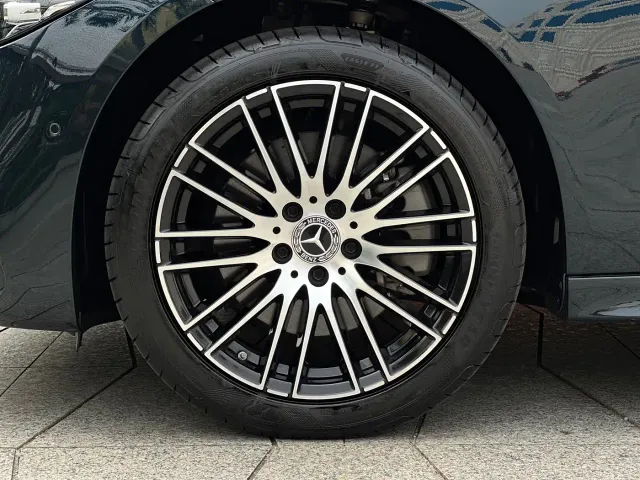 Mercedes-Benz C-Class — Фото автомобиля 8