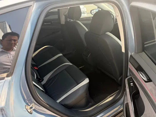 Volkswagen ID.7 Vizzion — Фото автомобиля 11