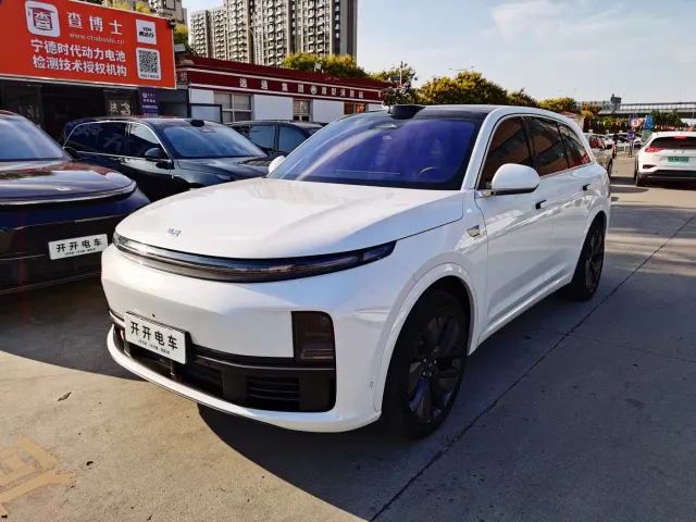 Фотография автомобиля — Li Auto L7