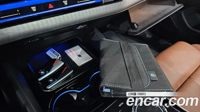 BMW i5 G60 — Фото автомобиля 23