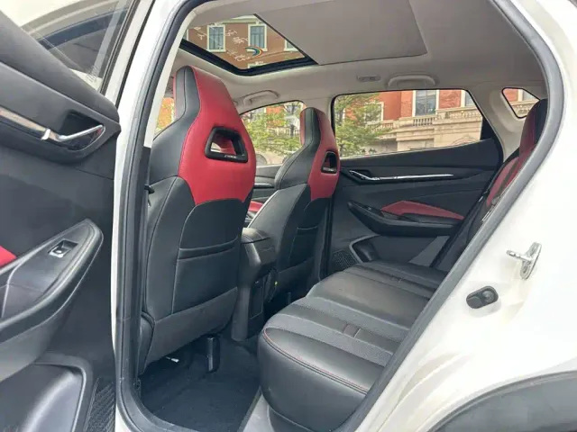 Changan Oushang X5 — Фото автомобиля 8