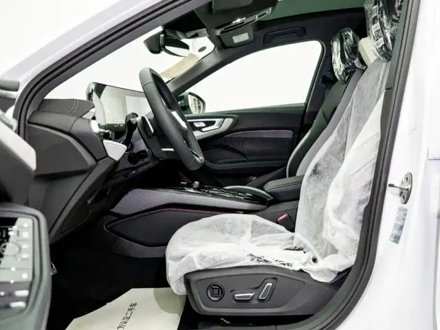 Audi A5L — Фото автомобиля 10