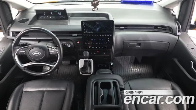 Hyundai Staria — Фото автомобиля 10