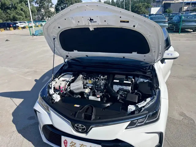 Toyota Corolla — Фото автомобиля 9
