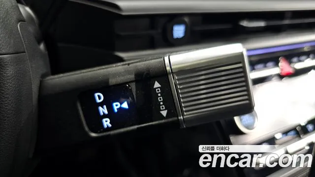 Hyundai Santa Fe MX5 — Фото автомобиля 12