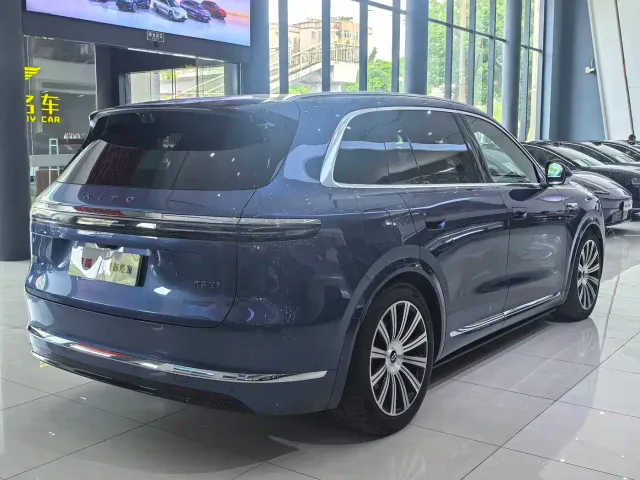Aito M7 — Фото автомобиля 14