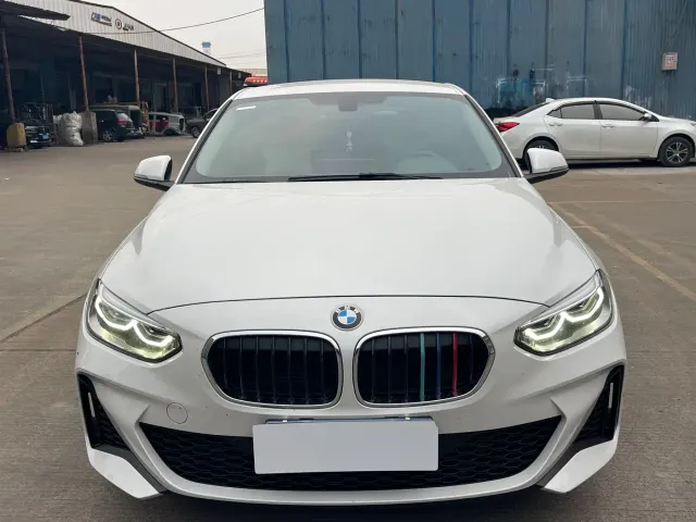 BMW 1 Series — Фото автомобиля 2