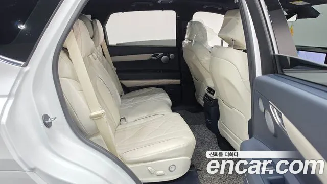 Genesis GV80 — Фото автомобиля 11