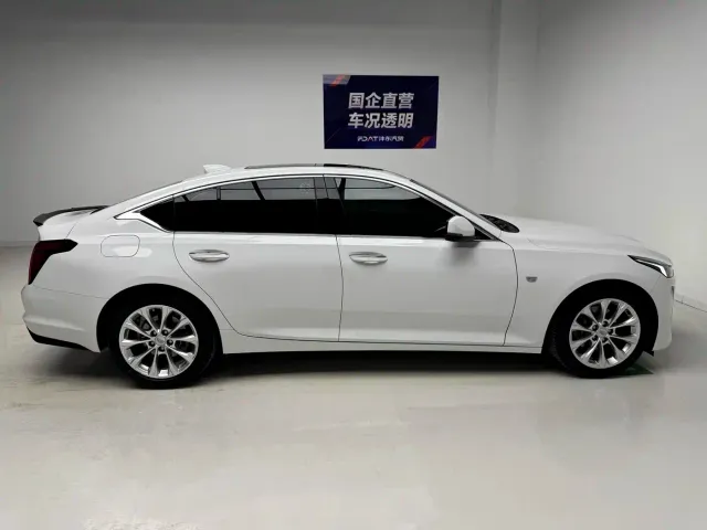 Cadillac CT5 — Фото автомобиля 7