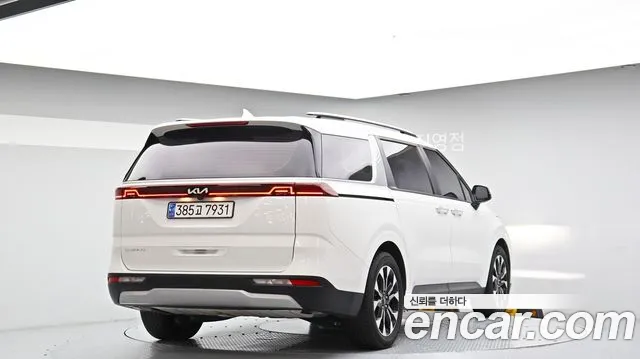 Kia Carnival 4th Gen — Фото автомобиля 2