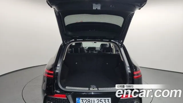 Genesis GV70 2.5T Бензин AWD — Фото автомобиля 20