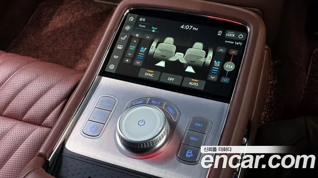 Genesis G90 Бензин 3.5 турбо AWD — Фото автомобиля 20