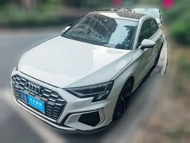 Фотография автомобиля — Audi A3