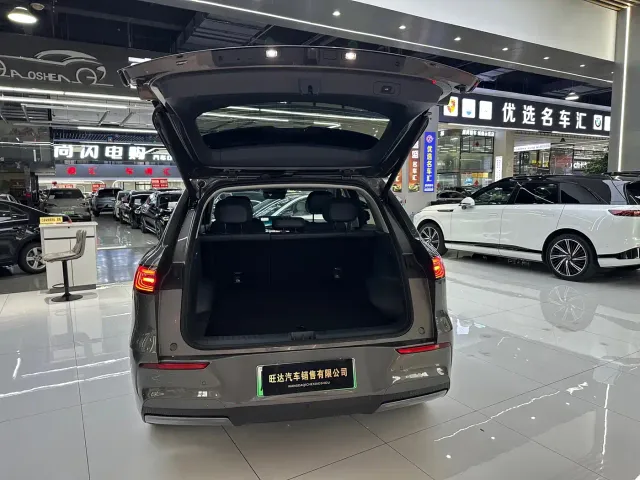 Geely Galaxy E5 — Фото автомобиля 18