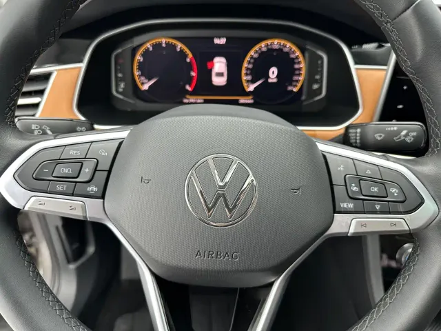 Volkswagen Bora — Фото автомобиля 13