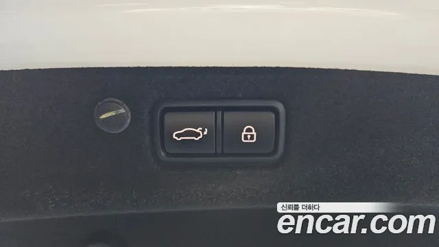 Hyundai Grandeur New — Фото автомобиля 26