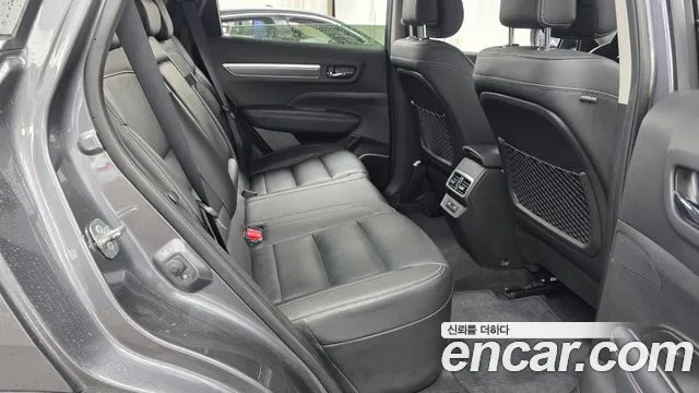 Renault-KoreaSamsung QM6 Новый QM6 2.0 LPe RE Signature 2WD — Фото автомобиля 11