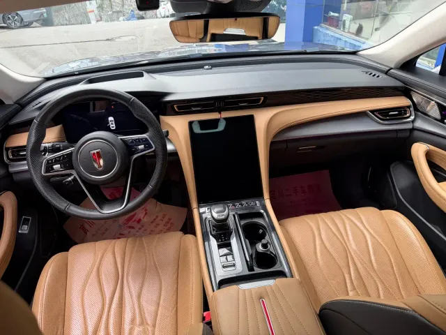 Hongqi H5 — Фото автомобиля 6