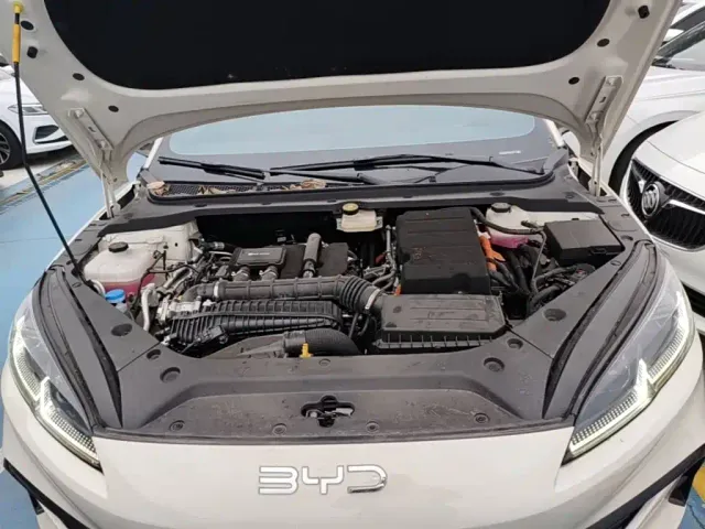 BYD Seal 06 — Фото автомобиля 19