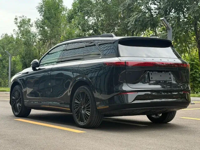 Xpeng G9 — Фото автомобиля 4