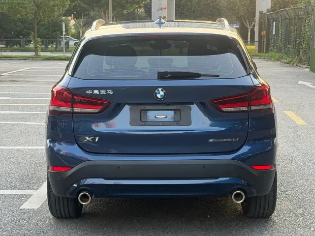 BMW X1 — Фото автомобиля 5