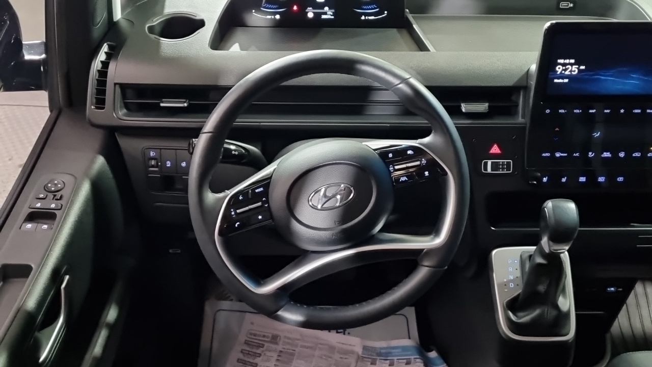 Hyundai Staria — Фото автомобиля 12