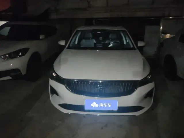 Geely Emgrand — Фото автомобиля 2