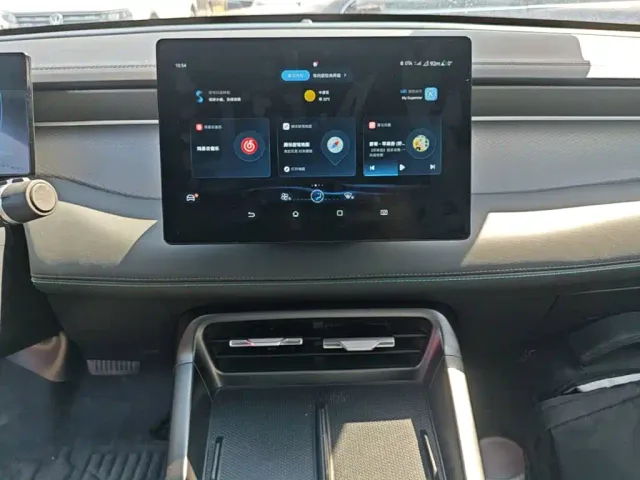 BYD Qin PLUS — Фото автомобиля 12
