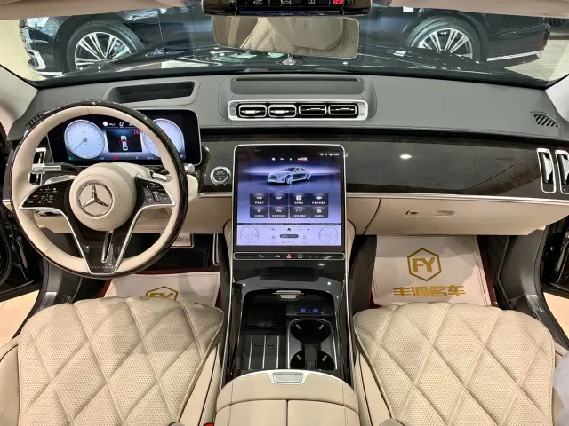 Mercedes-Benz Maybach S-Class — Фото автомобиля 15