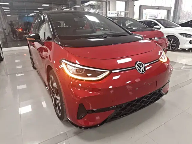 Volkswagen ID.3 — Фото автомобиля 3