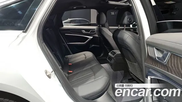 Audi A6 45 TFSI quattro Premium — Фото автомобиля 11