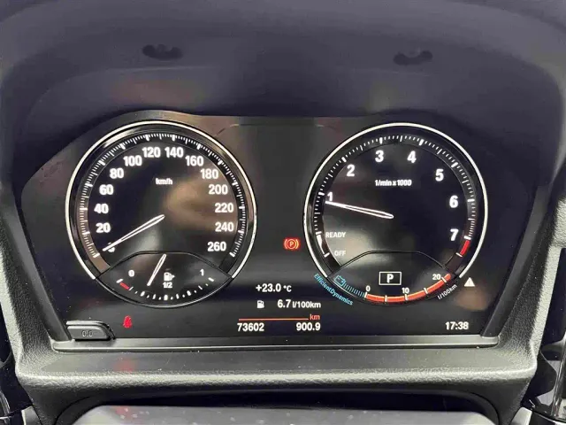 BMW 1 Series — Фото автомобиля 16