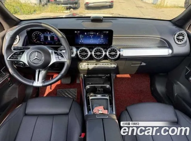 Mercedes-Benz GLB-Class X247 — Фото автомобиля 8