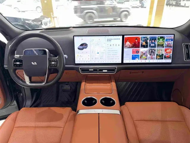 Li Auto L9 — Фото автомобиля 14