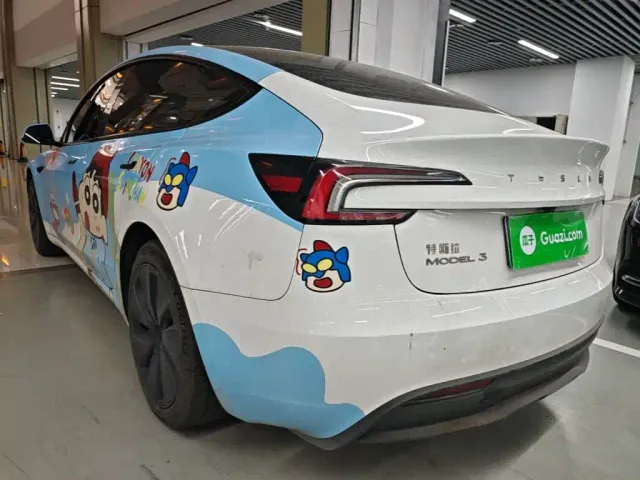 Tesla Model 3 2023 Rear-Wheel Drive — Фото автомобиля 4